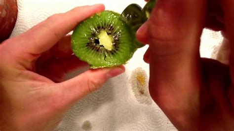 May 28, 2020 ... It may sound crazy, but there are people who rub the fruit's fuzz off with a paper towel or scrape it off with a knife and eat a whole berry.
